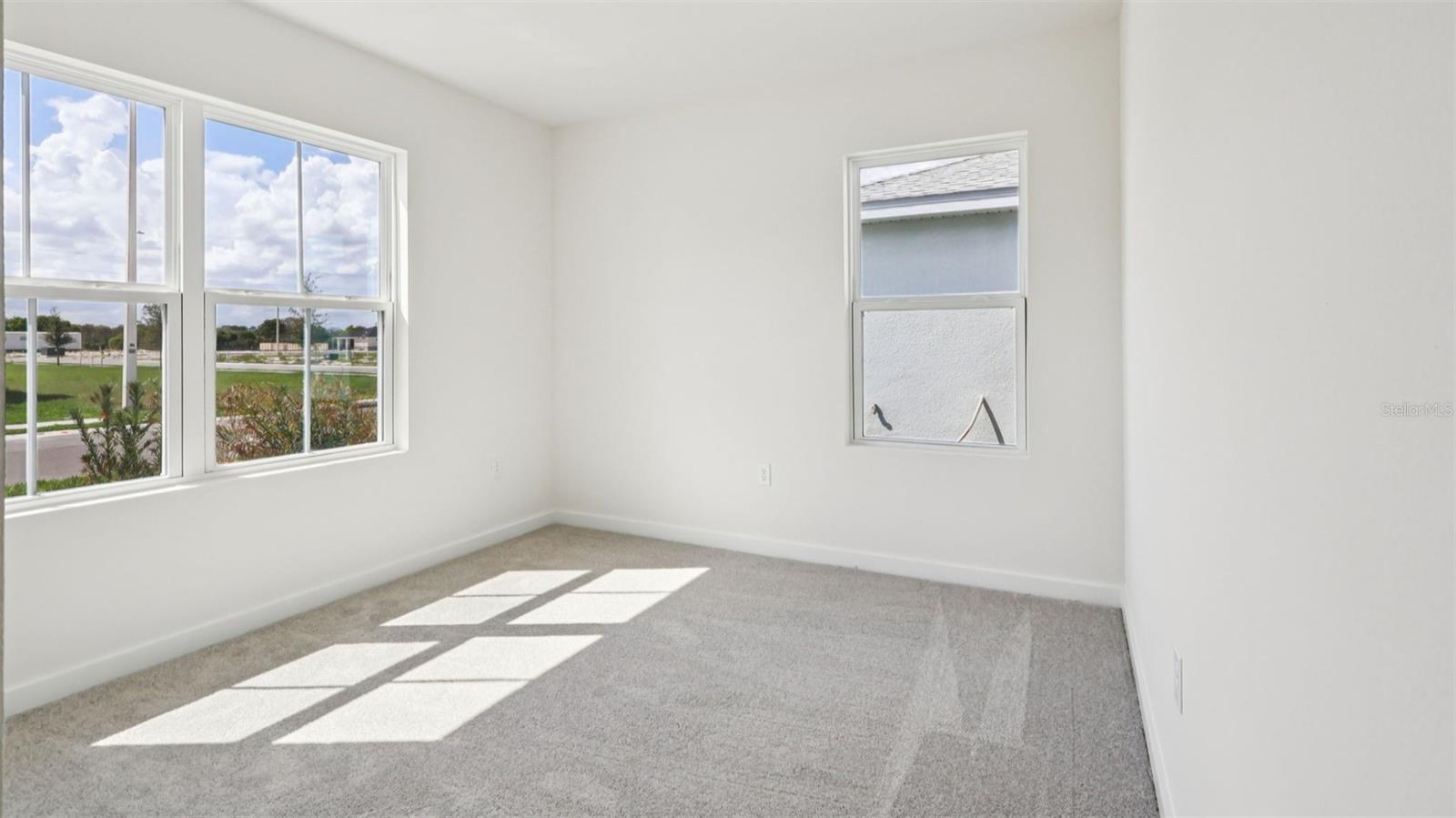 815 Andrew St Property Photo 12