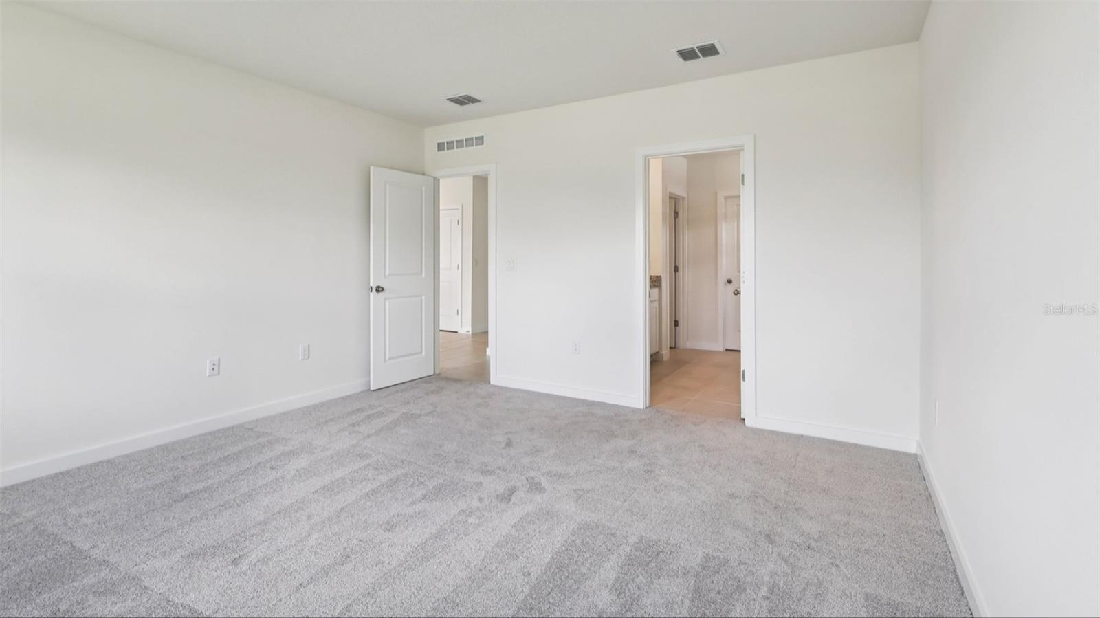 815 Andrew St Property Photo 23