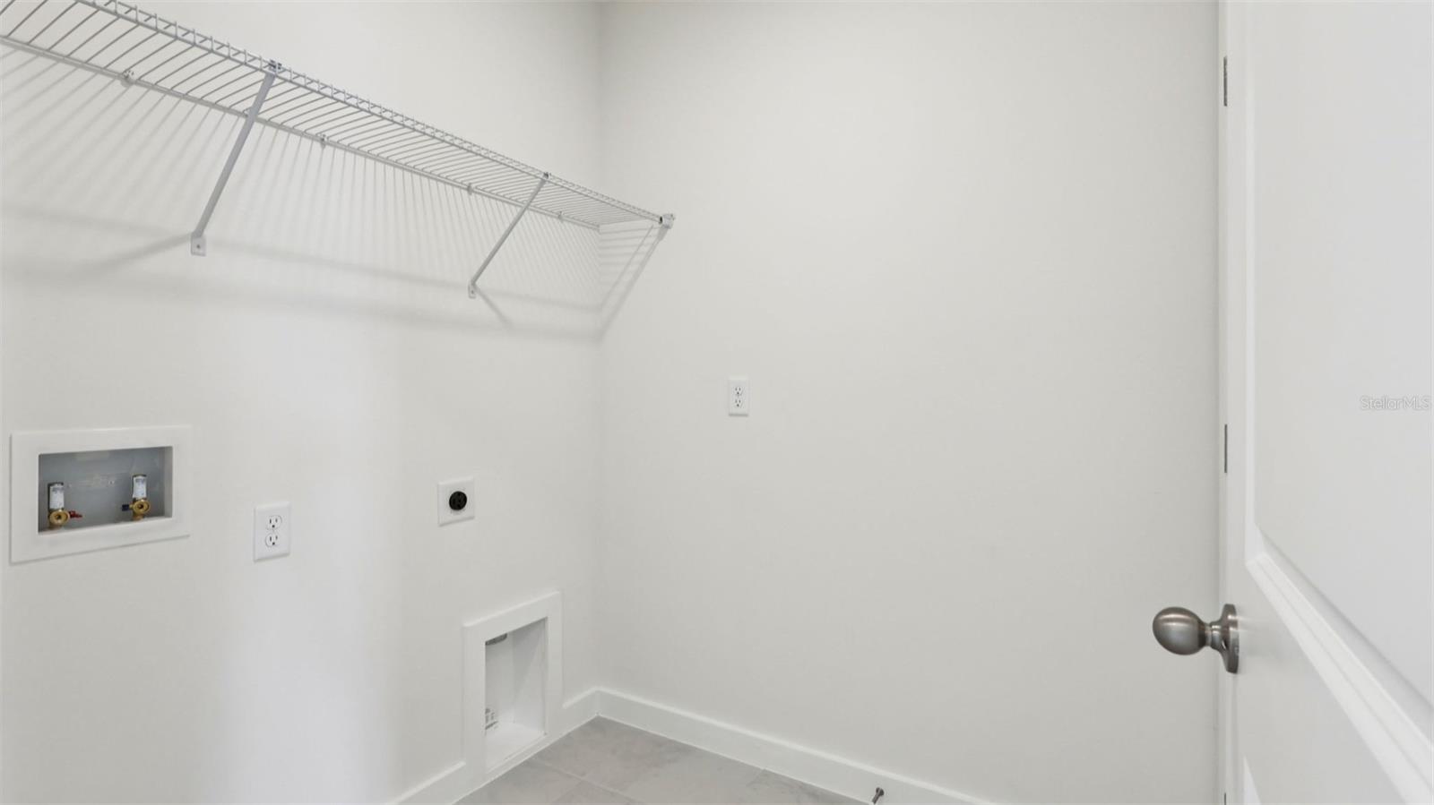 815 Andrew St Property Photo 25
