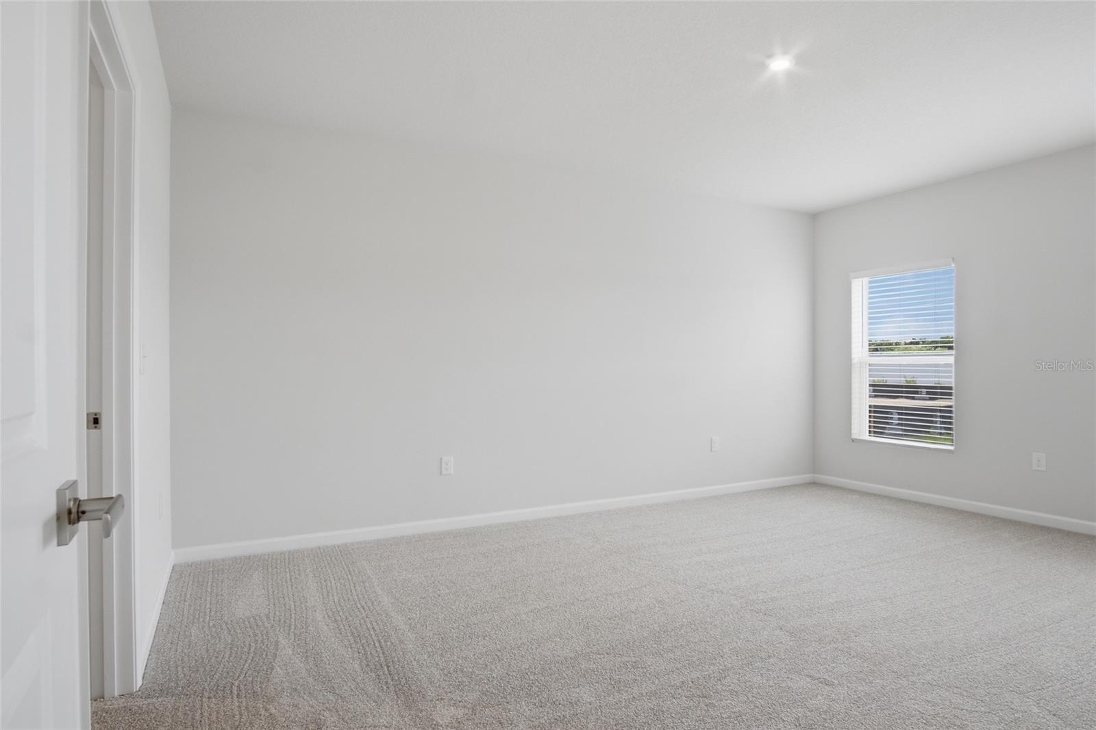724 Cantaberry Dr Property Photo 11