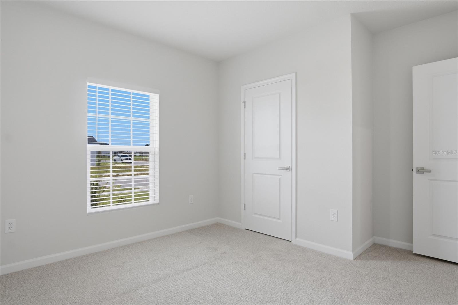 724 Cantaberry Dr Property Photo 21
