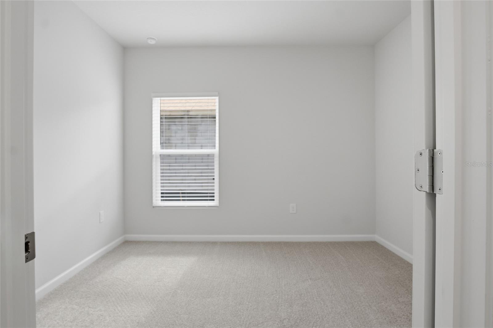 724 Cantaberry Dr Property Photo 22