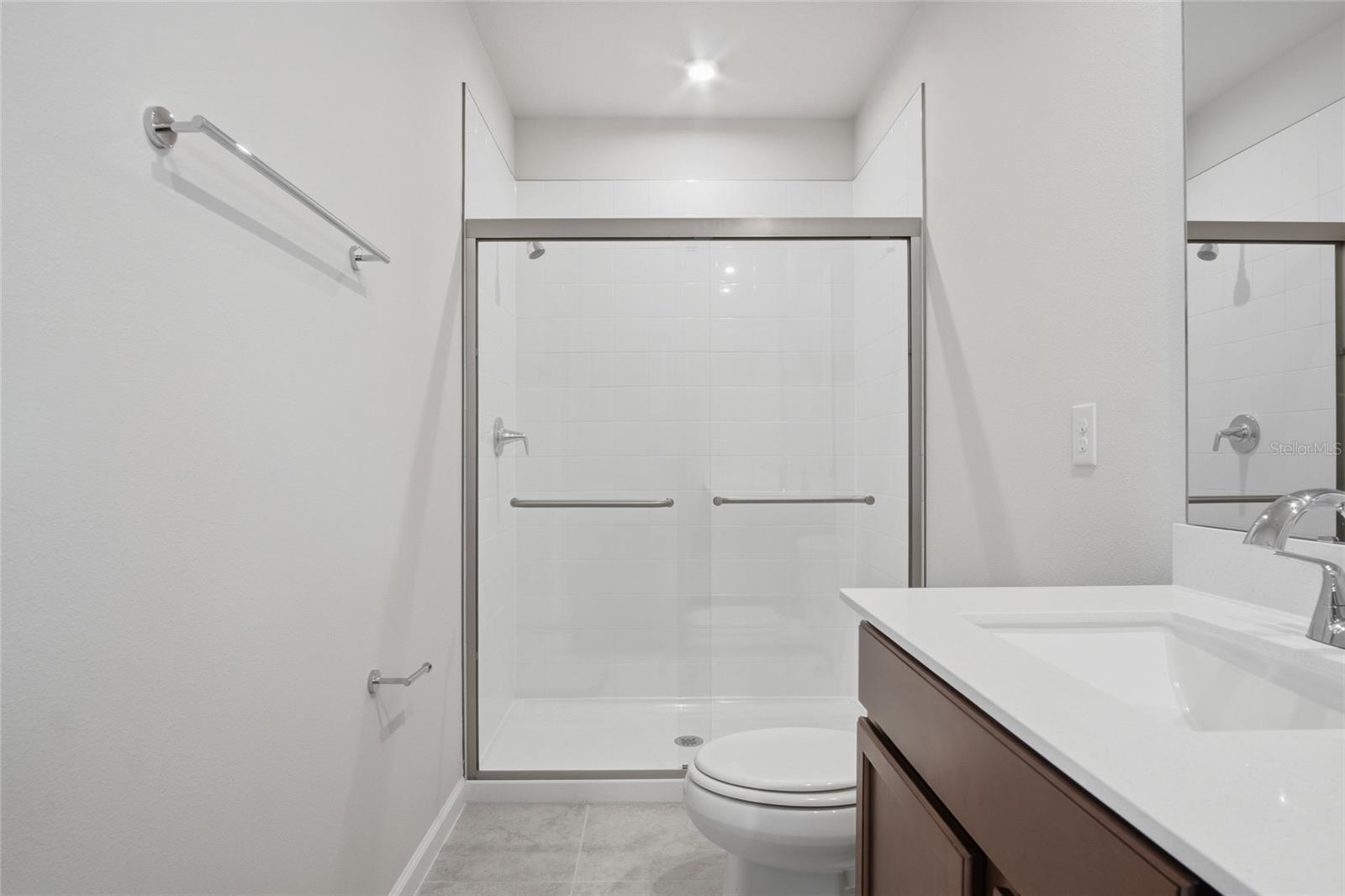 724 Cantaberry Dr Property Photo 24