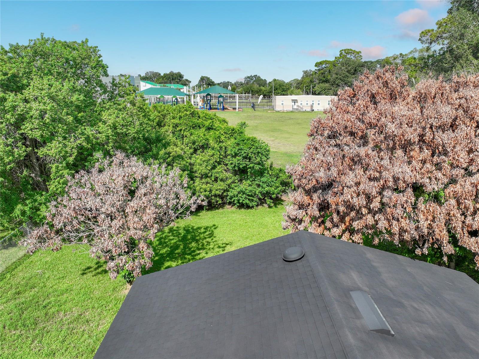 5604 Shasta Dr Property Photo 17