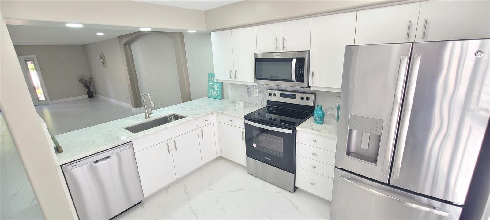 3531 Forest Branch Dr #d Property Photo 4