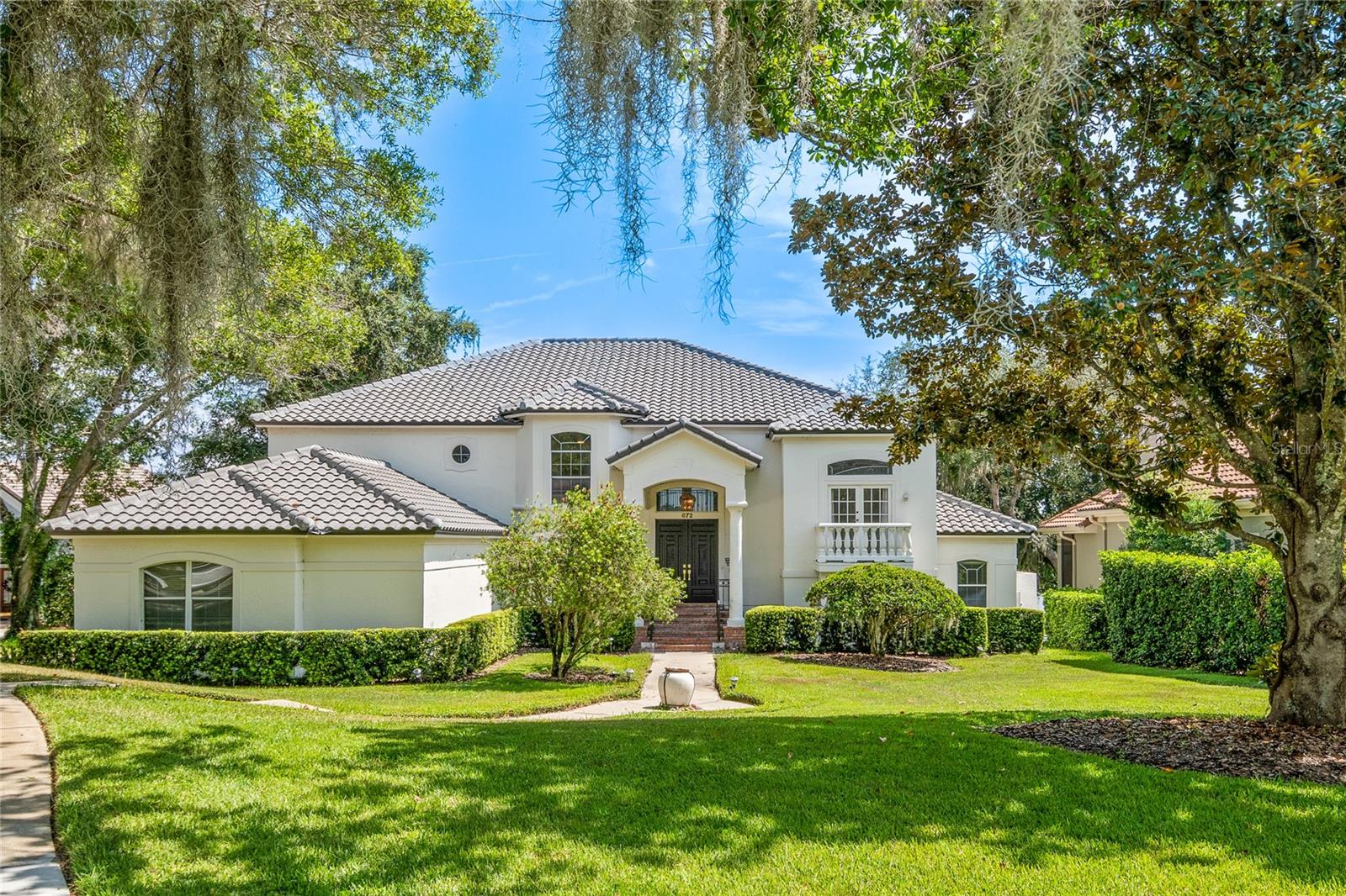 672 Stonefield Loop Property Photo 1
