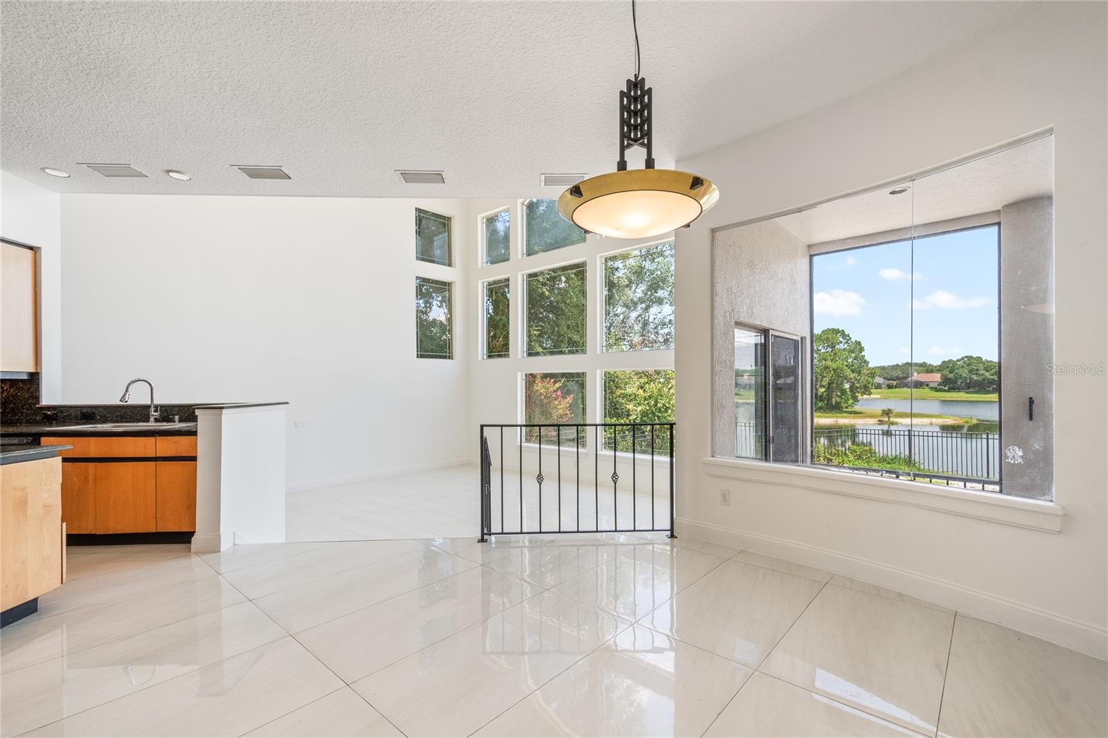 672 Stonefield Loop Property Photo 40