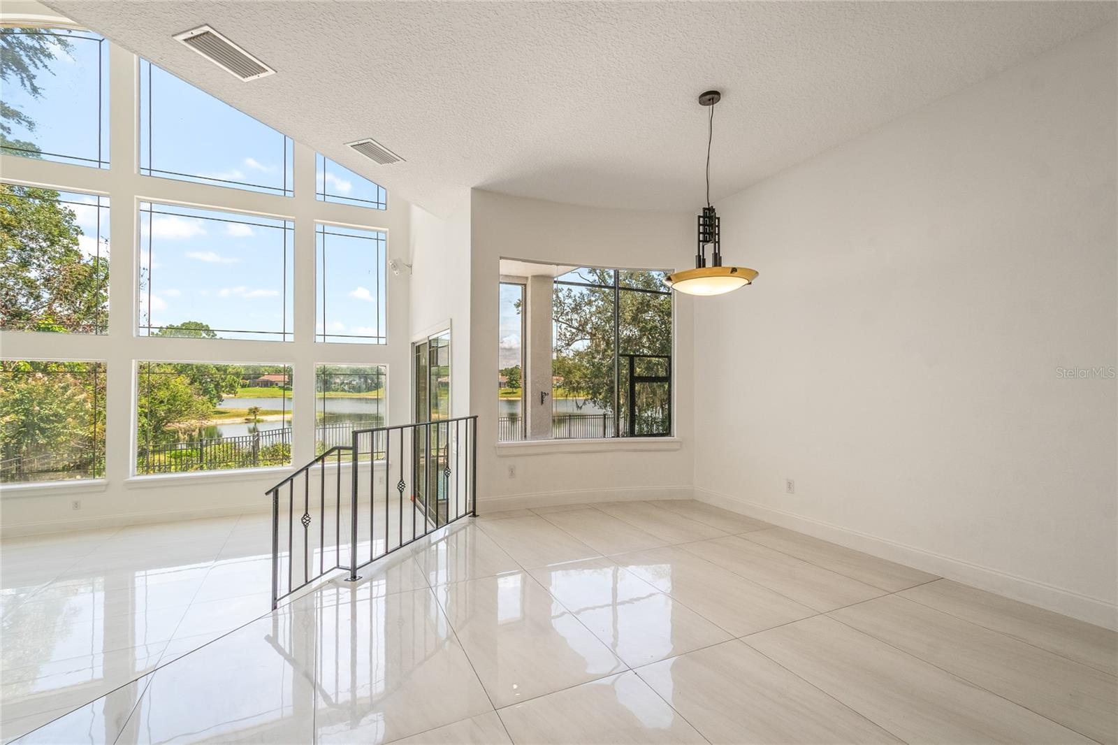 672 Stonefield Loop Property Photo 42