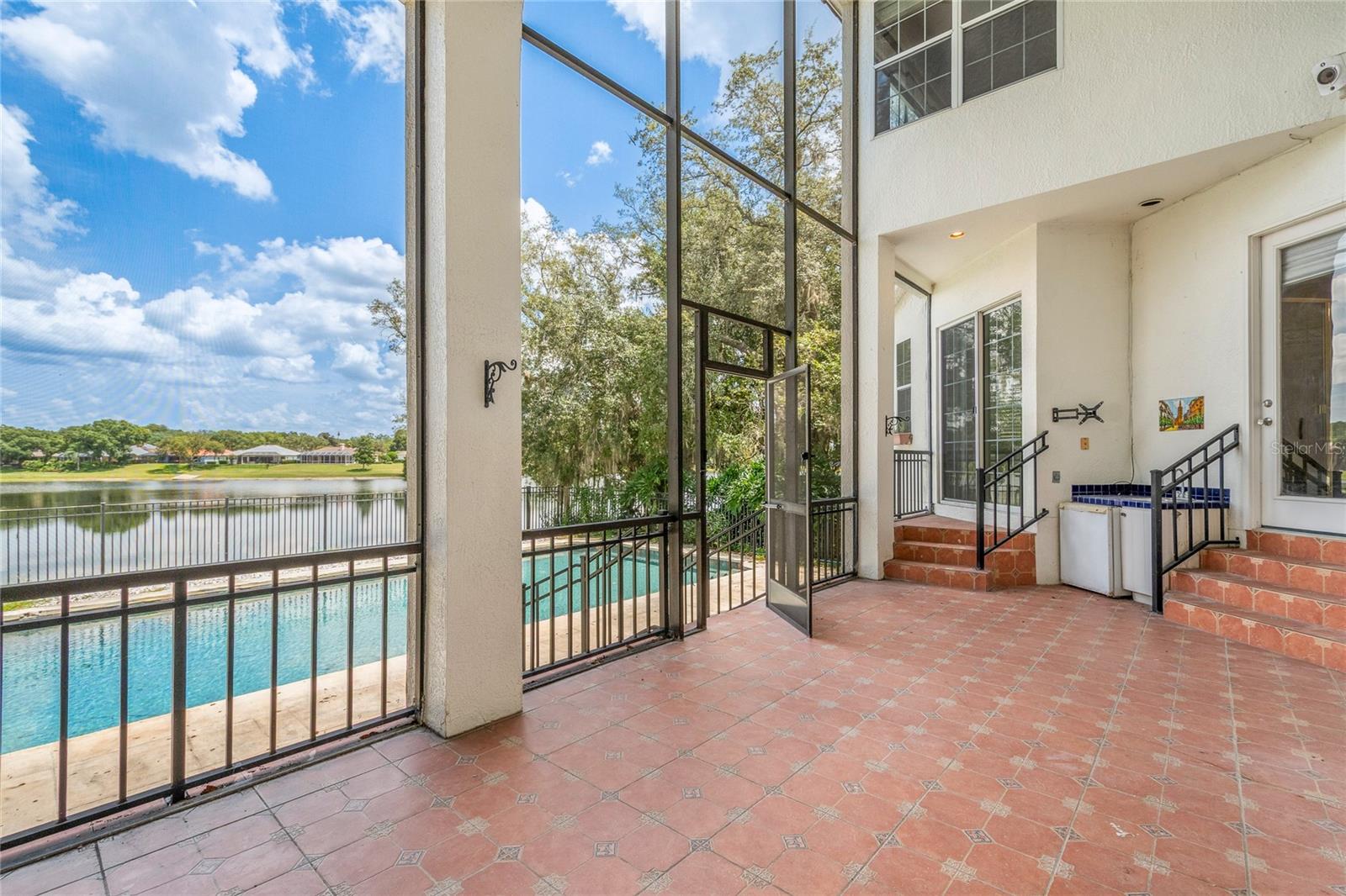 672 Stonefield Loop Property Photo 47