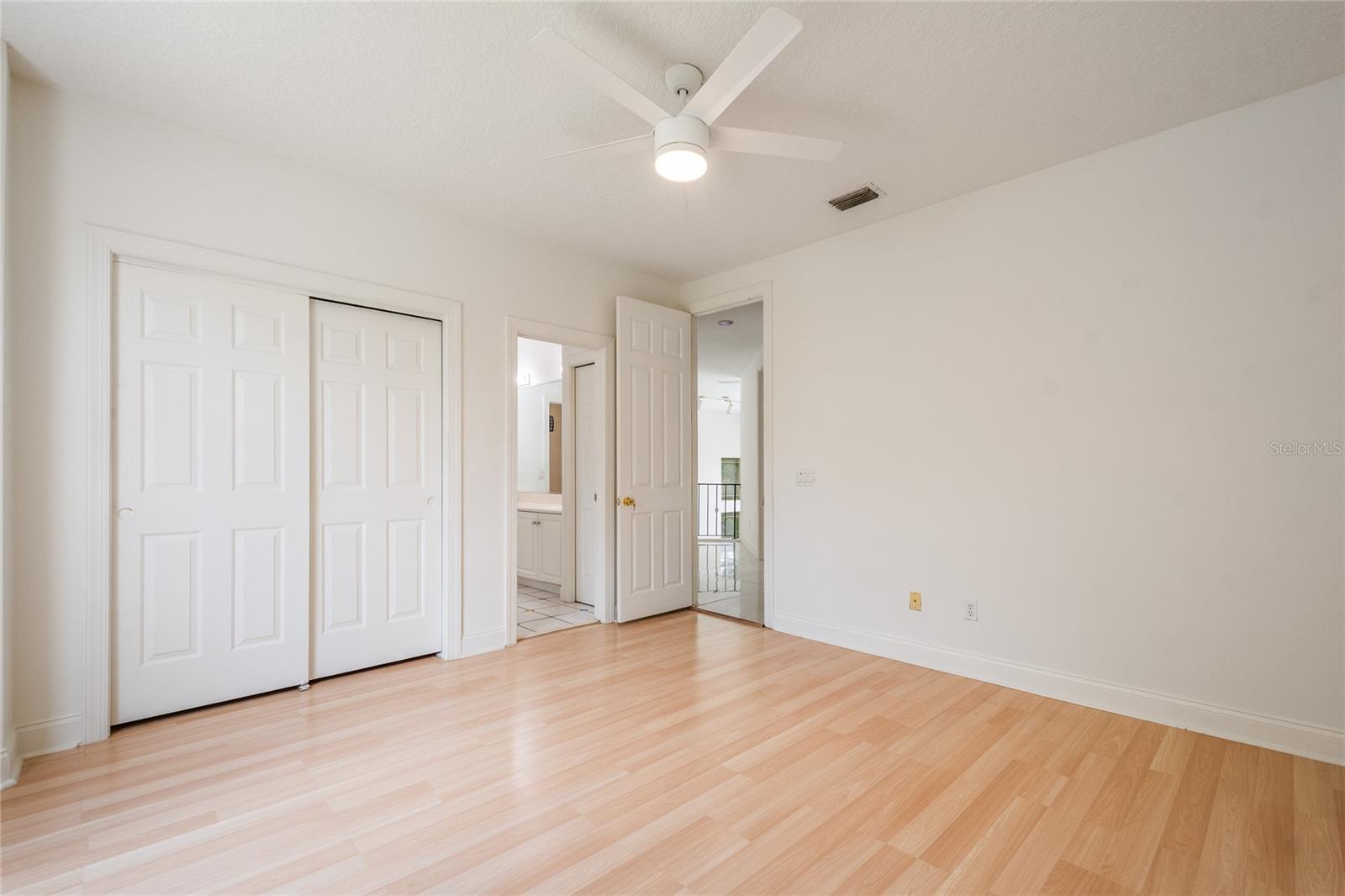 672 Stonefield Loop Property Photo 73