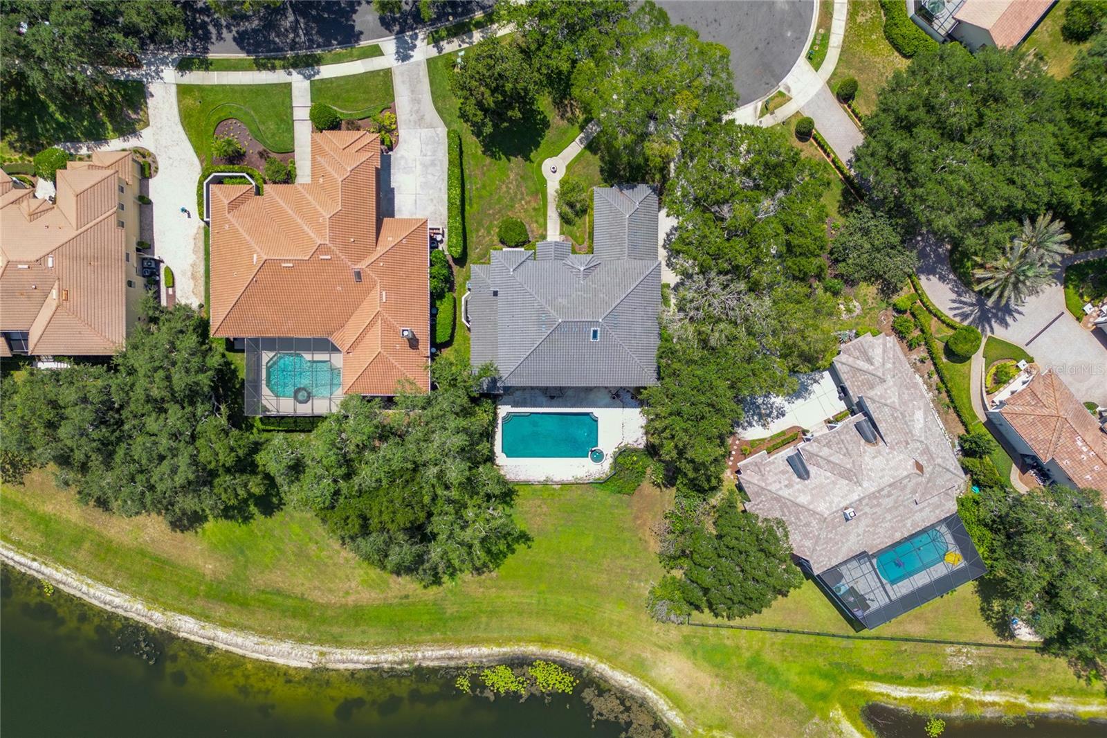 672 Stonefield Loop Property Photo 84