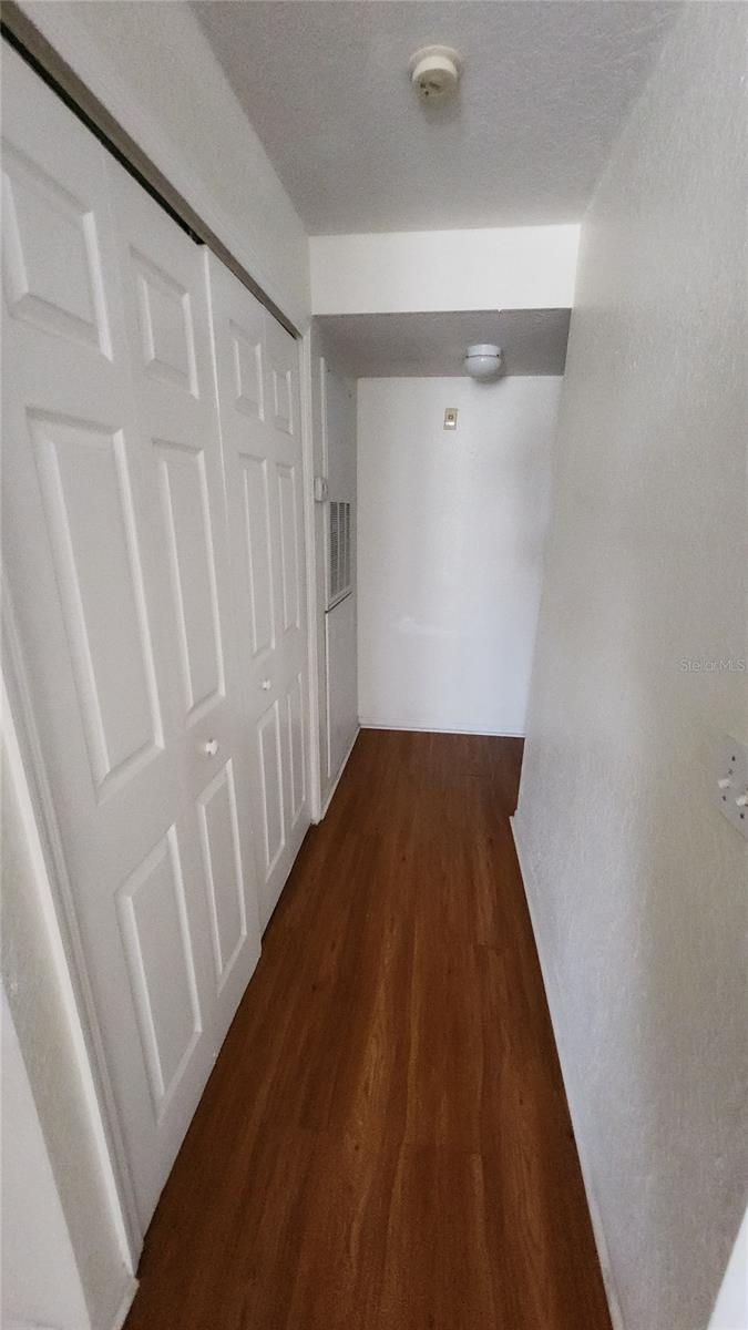 14013 Fairway Island Dr #427 Property Photo 6