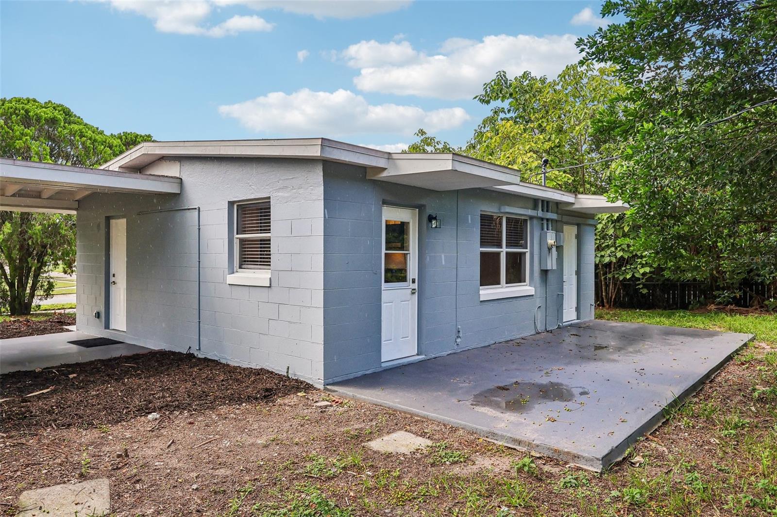 1062 Barclay Dr Property Photo 19