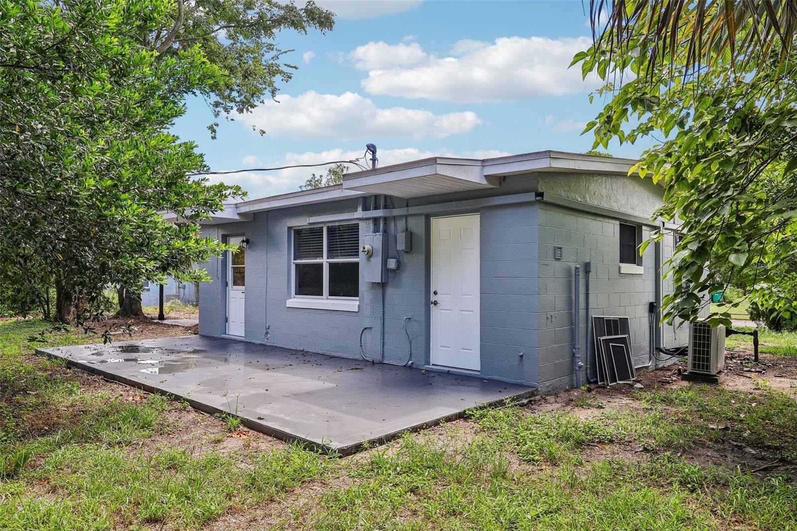 1062 Barclay Dr Property Photo 21