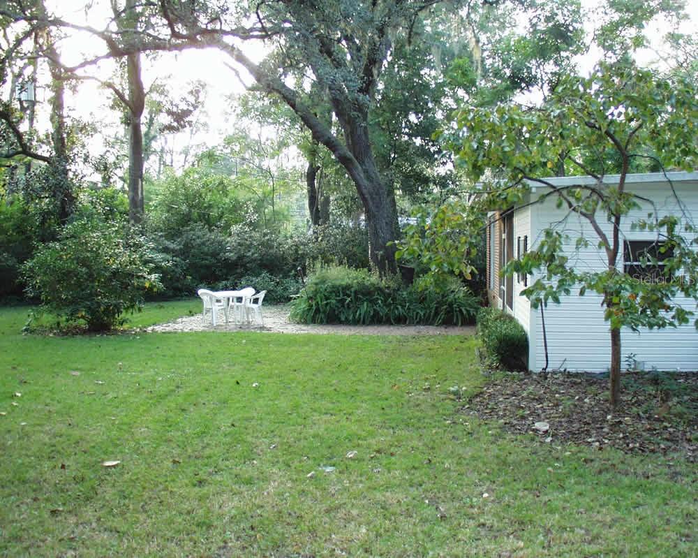 1617 Nw 7th Pl Property Photo 12