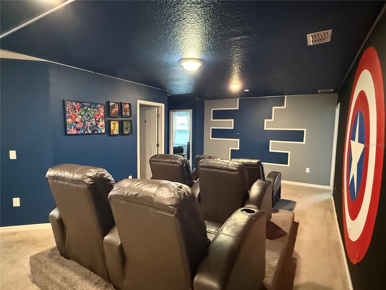 3012 Mahalo Dr Property Photo 4