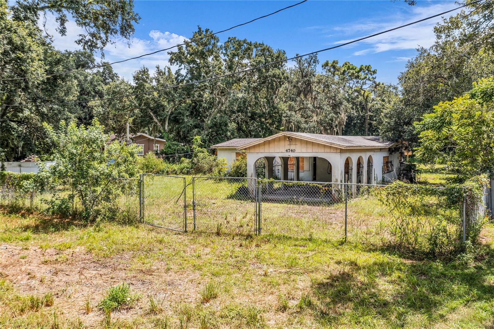 4740 W Church St Property Photo 13