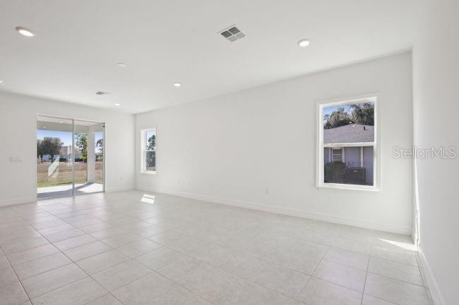 1630 Nuremburg Blvd Property Photo 13