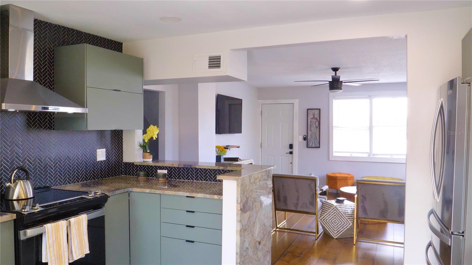 121 N Hollywood Ave Property Photo 9