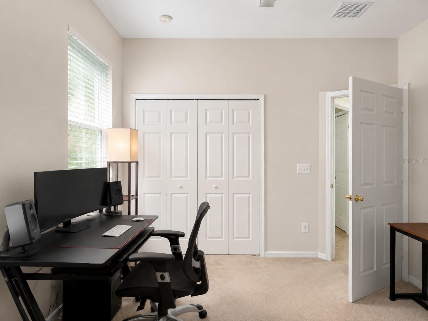 10205 Cypress Vine Dr Property Photo 9