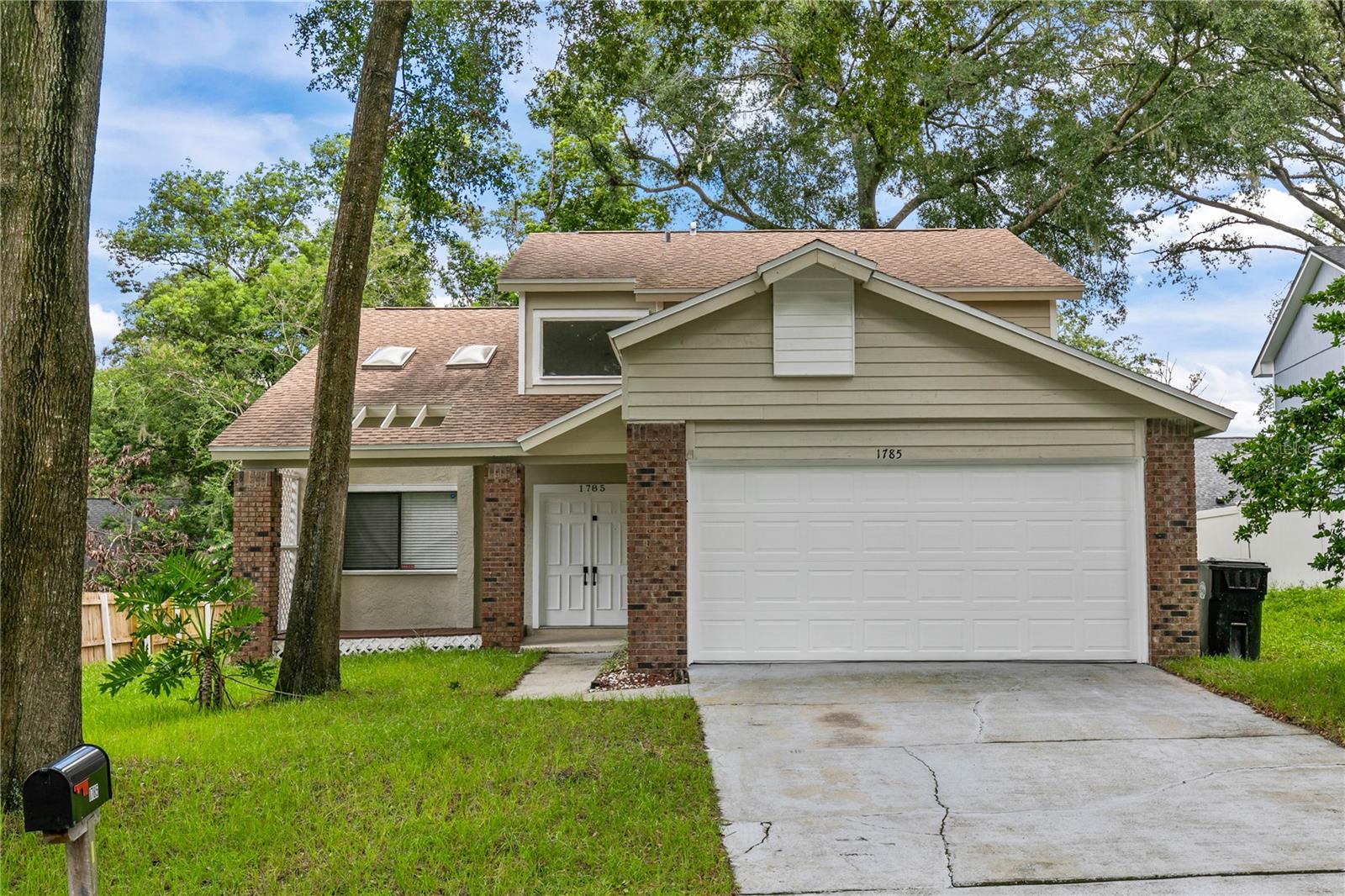 1785 SUMMIT CHASE AVE Property Photo 1