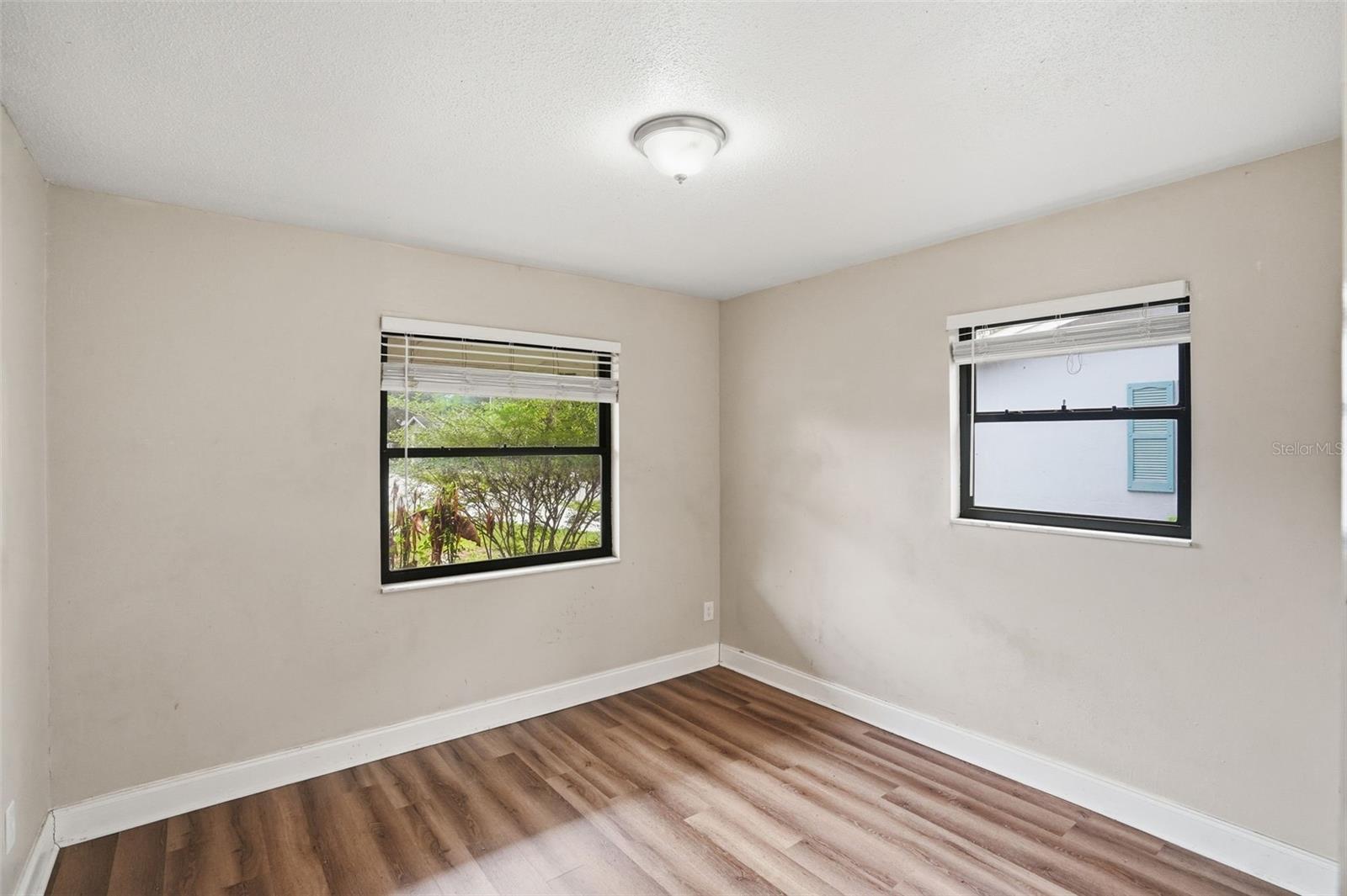2131 Messina Ave Property Photo 11
