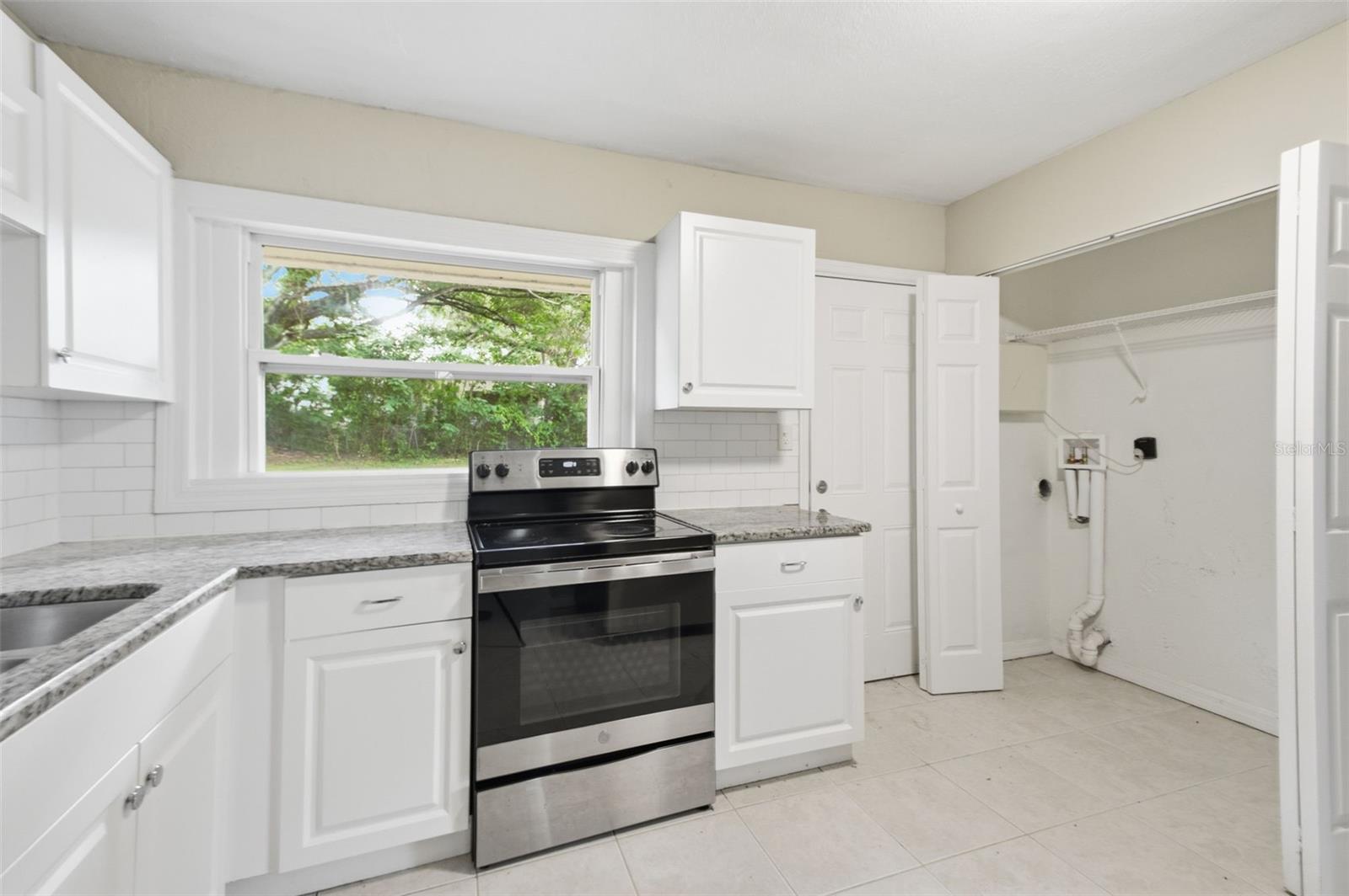 4209 N Downing Ave Property Photo 15