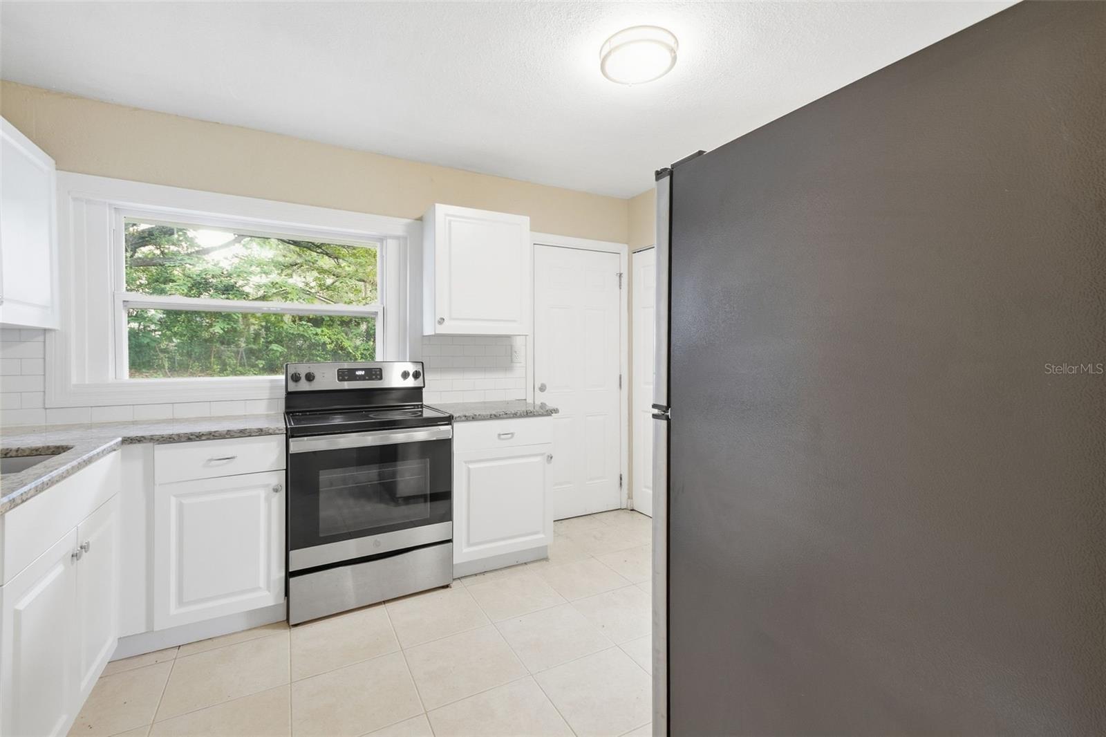 4209 N Downing Ave Property Photo 16