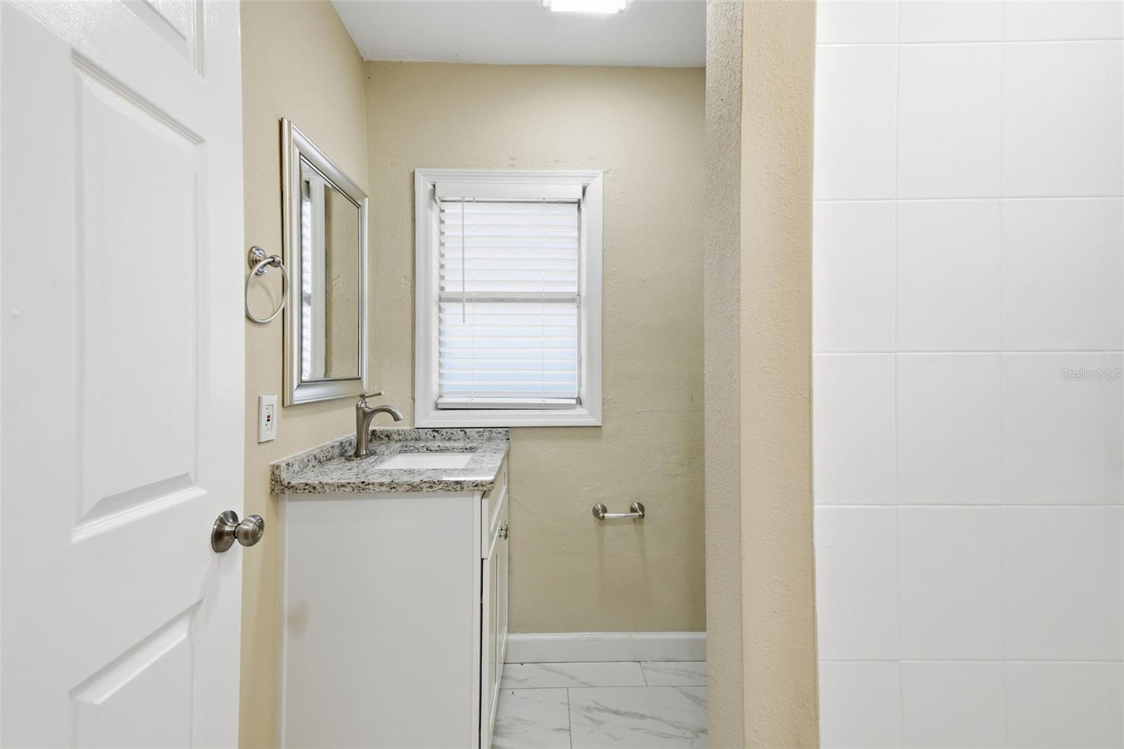 4209 N Downing Ave Property Photo 29