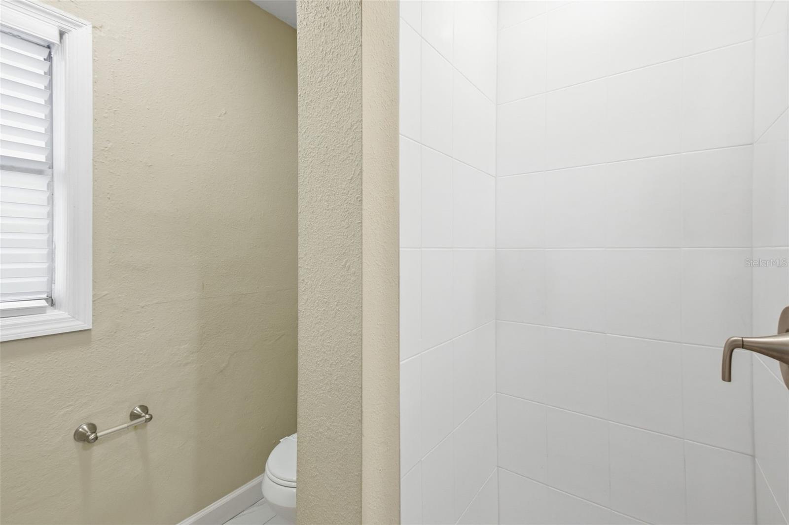 4209 N Downing Ave Property Photo 30
