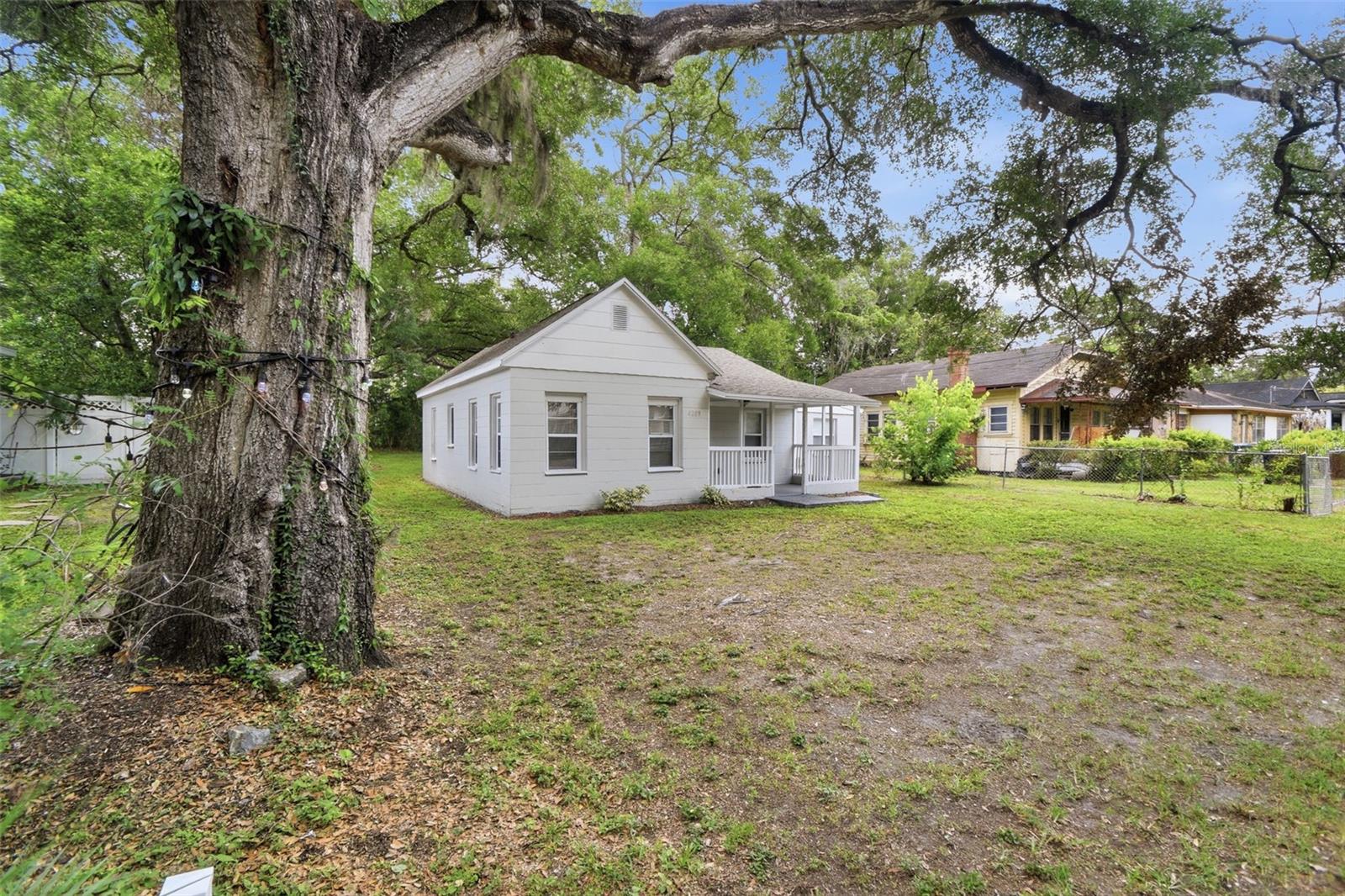 4209 N Downing Ave Property Photo 37