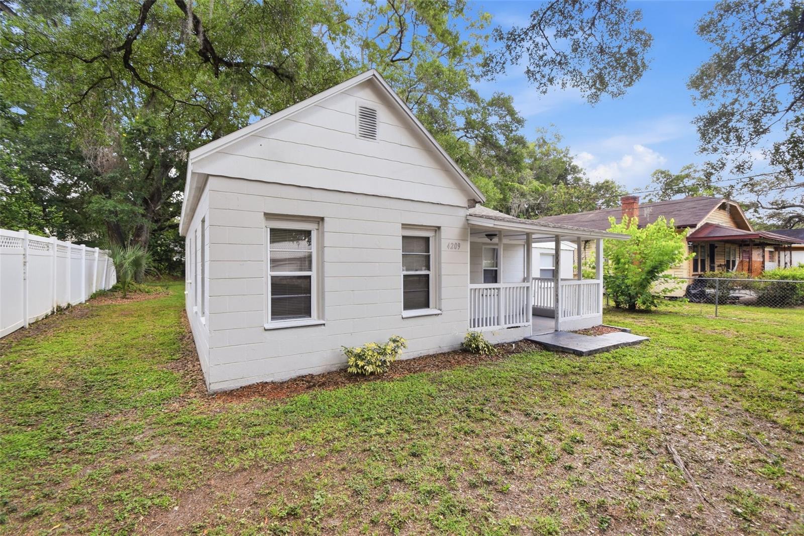 4209 N Downing Ave Property Photo 38