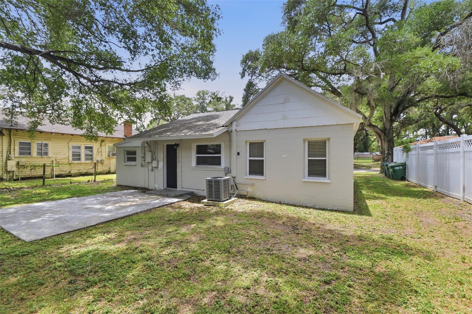 4209 N Downing Ave Property Photo 40