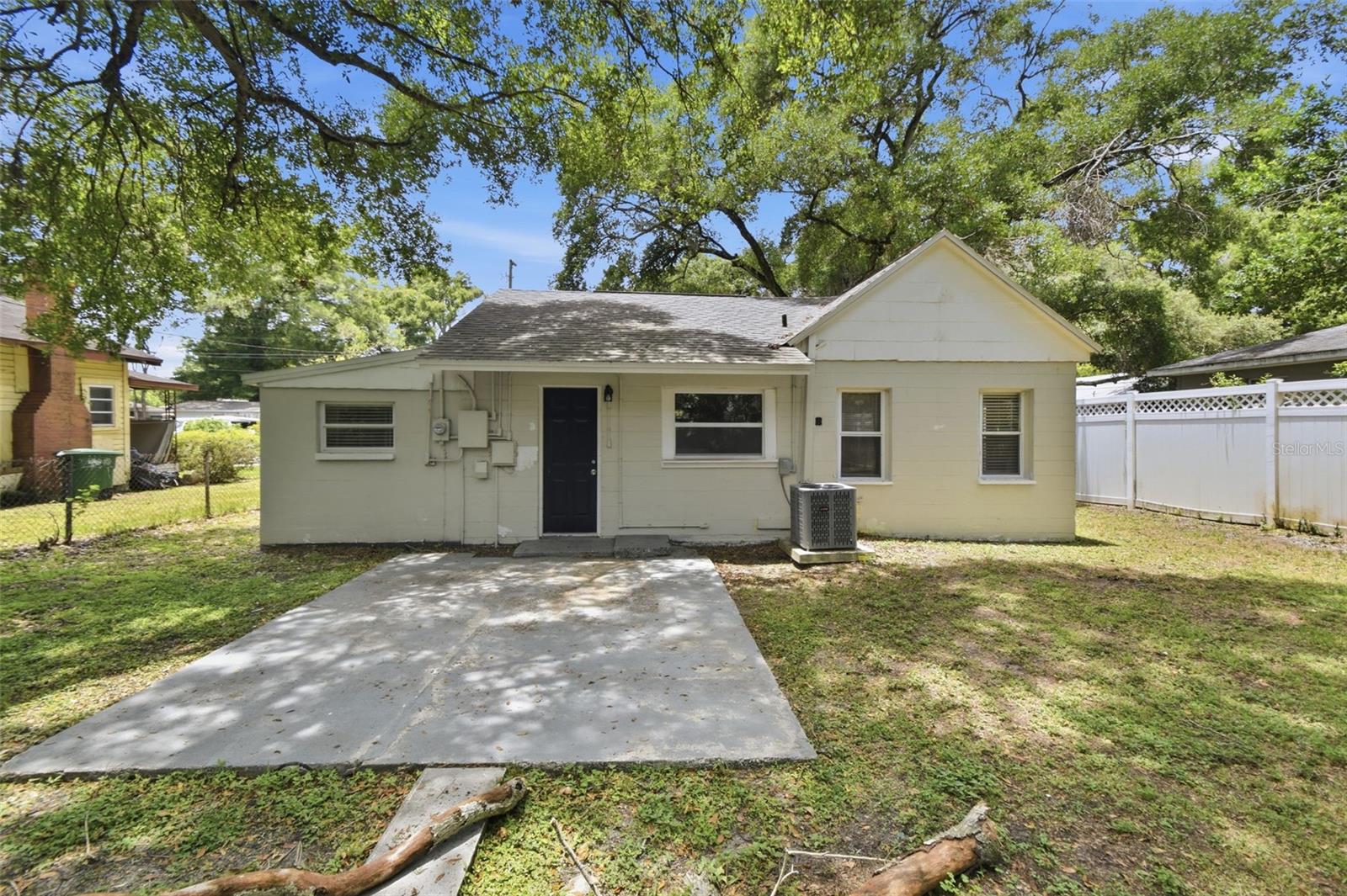 4209 N Downing Ave Property Photo 41