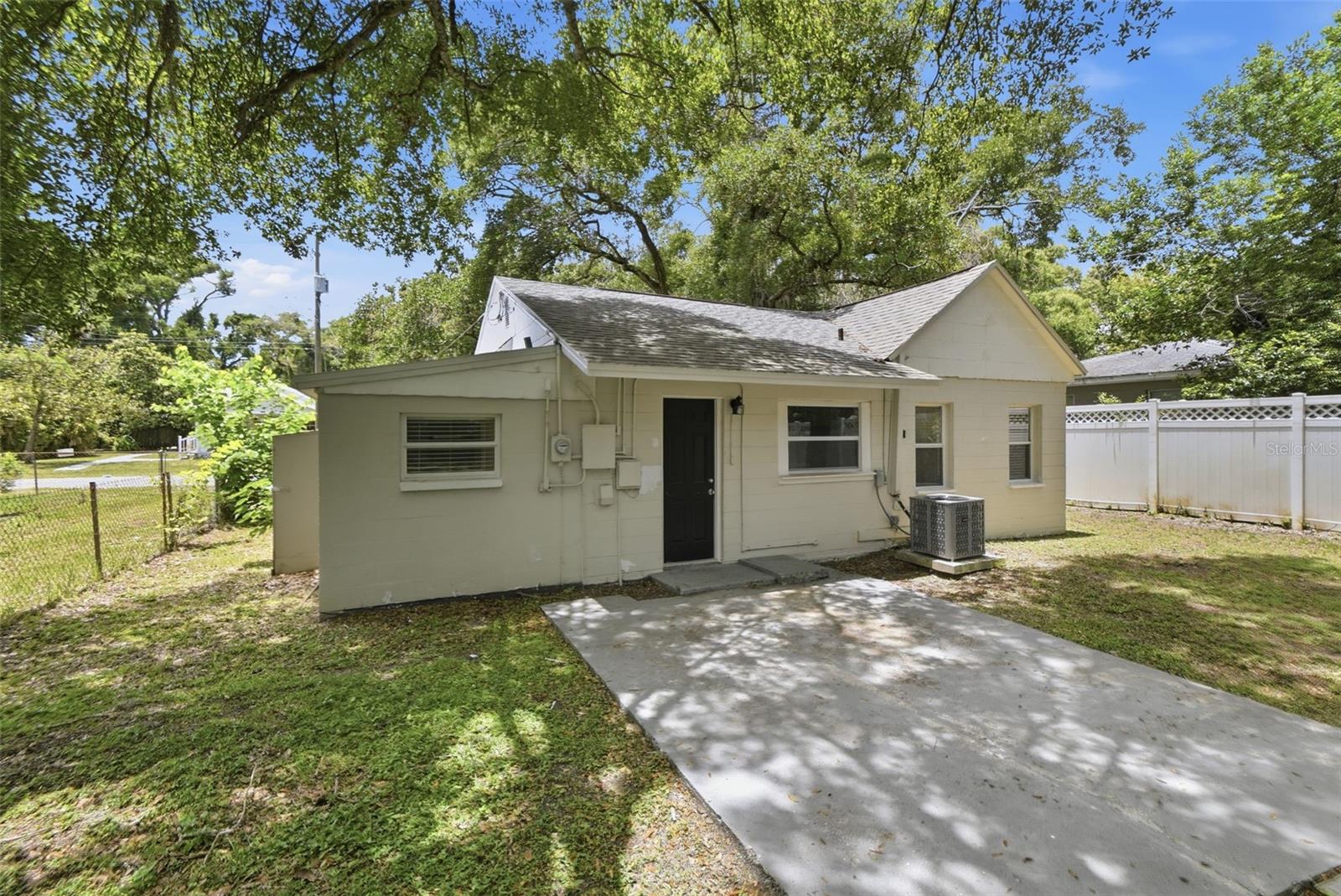4209 N Downing Ave Property Photo 42