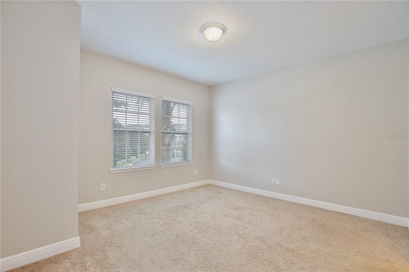 5332 Factors Walk Dr Property Photo 10