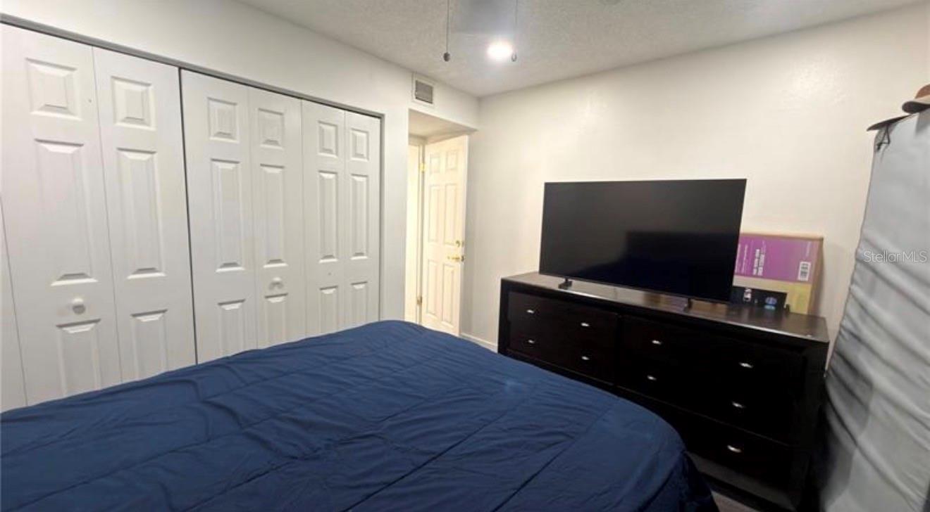 5304 Indian Creek Dr #d03 Property Photo 14