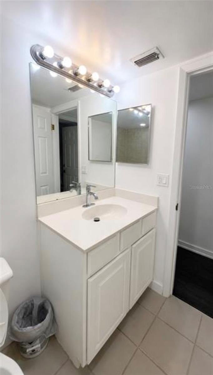 5304 Indian Creek Dr #d03 Property Photo 17