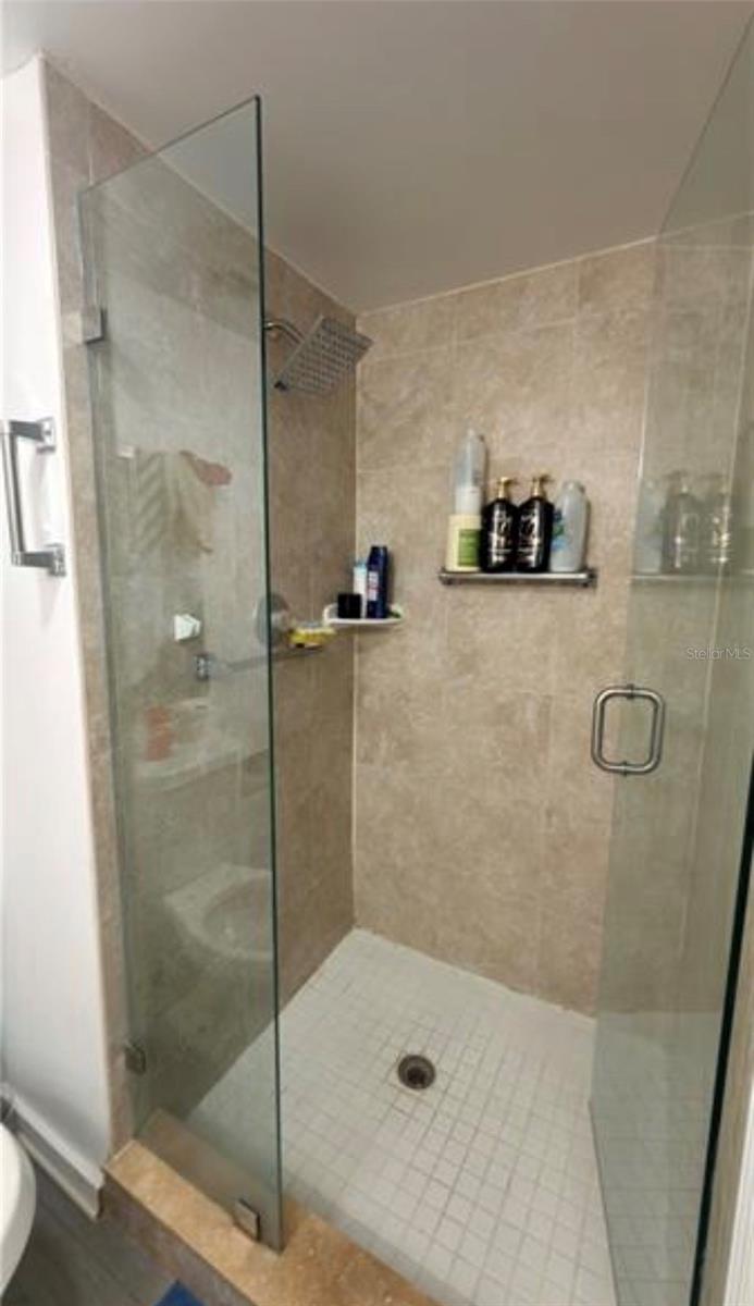 5304 Indian Creek Dr #d03 Property Photo 18