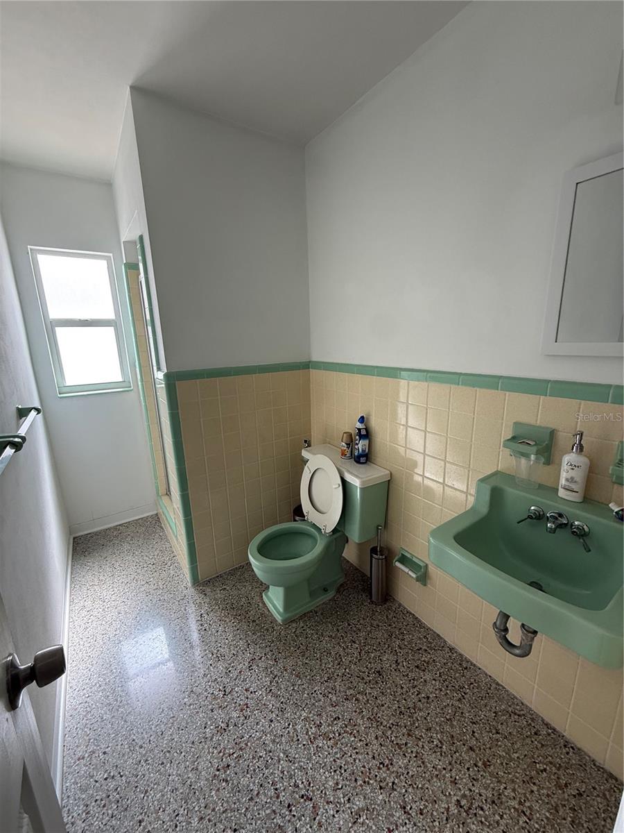 52 45th Ave Property Photo 11