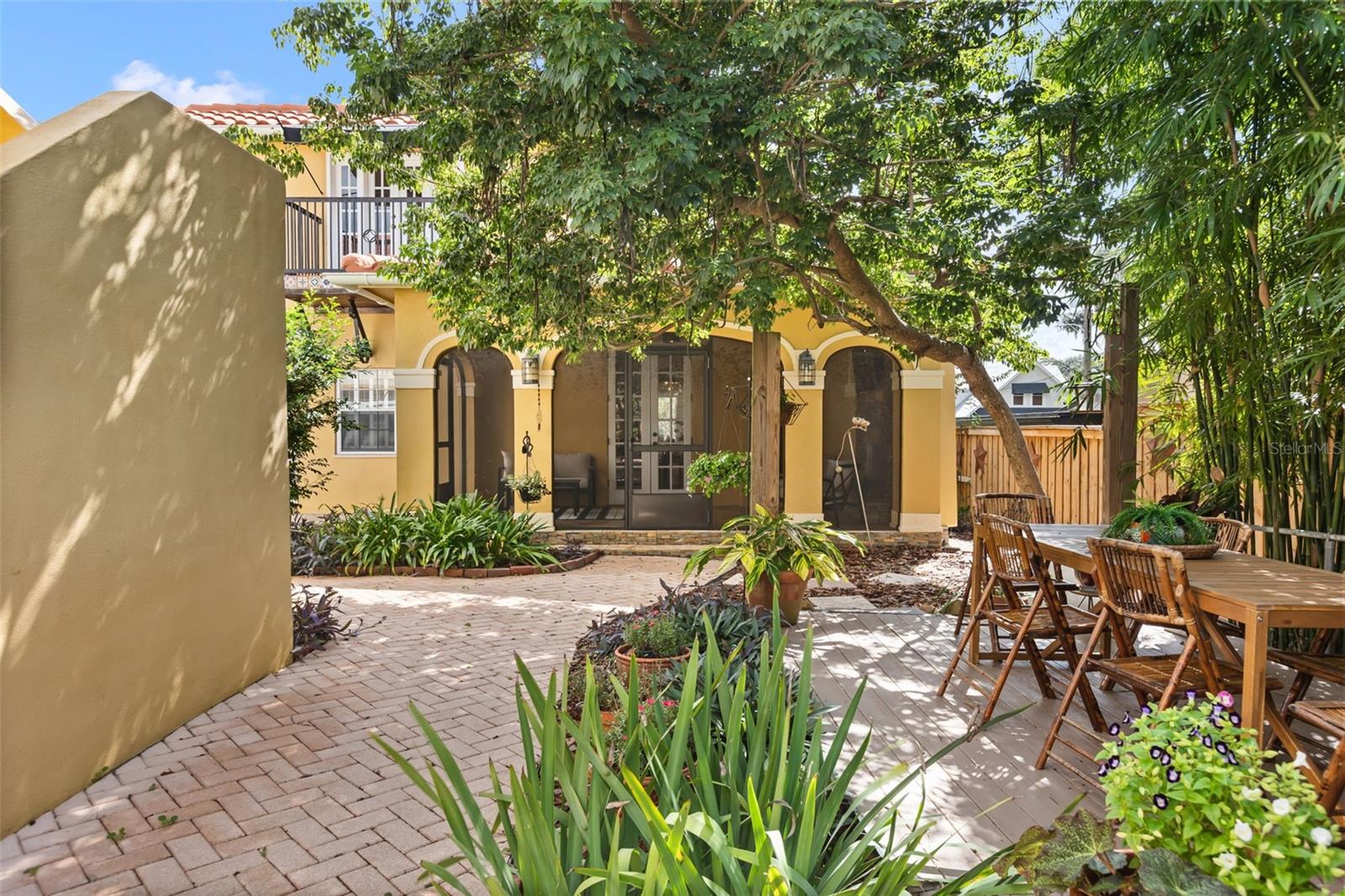 532 Broadway Ave Property Photo 52