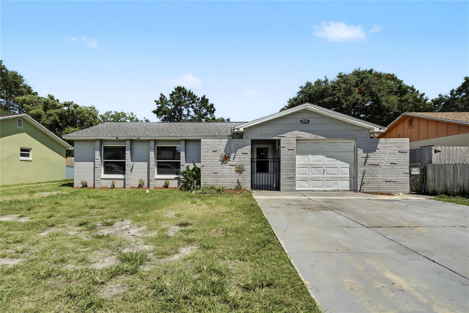 2841 Empire Pl Property Photo 1