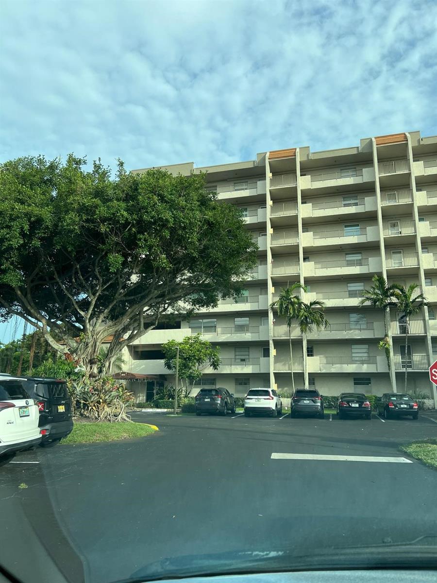 3910 INVERRARY BLVD #B301