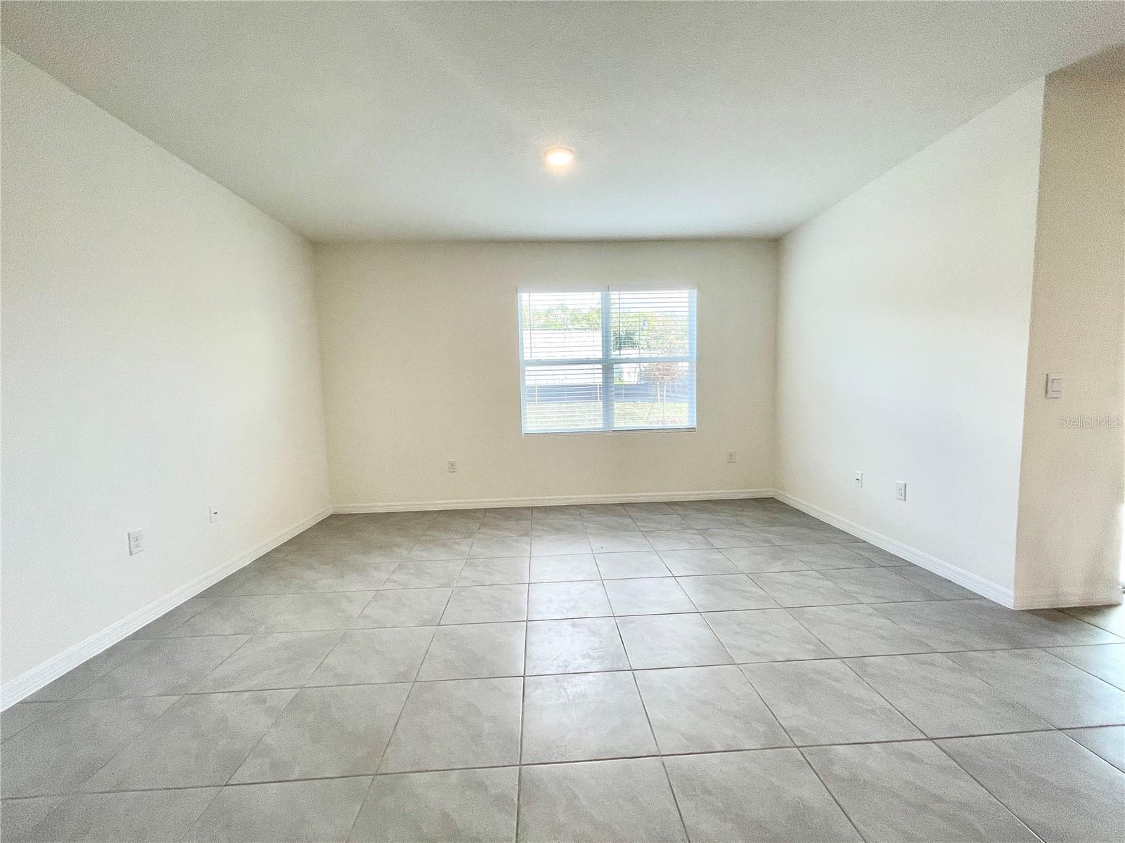 5610 Galloping Dr Property Photo 13