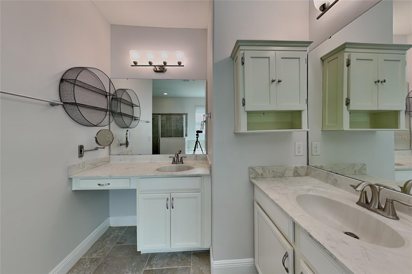 15543 Waterleigh Cove Dr Property Photo 10
