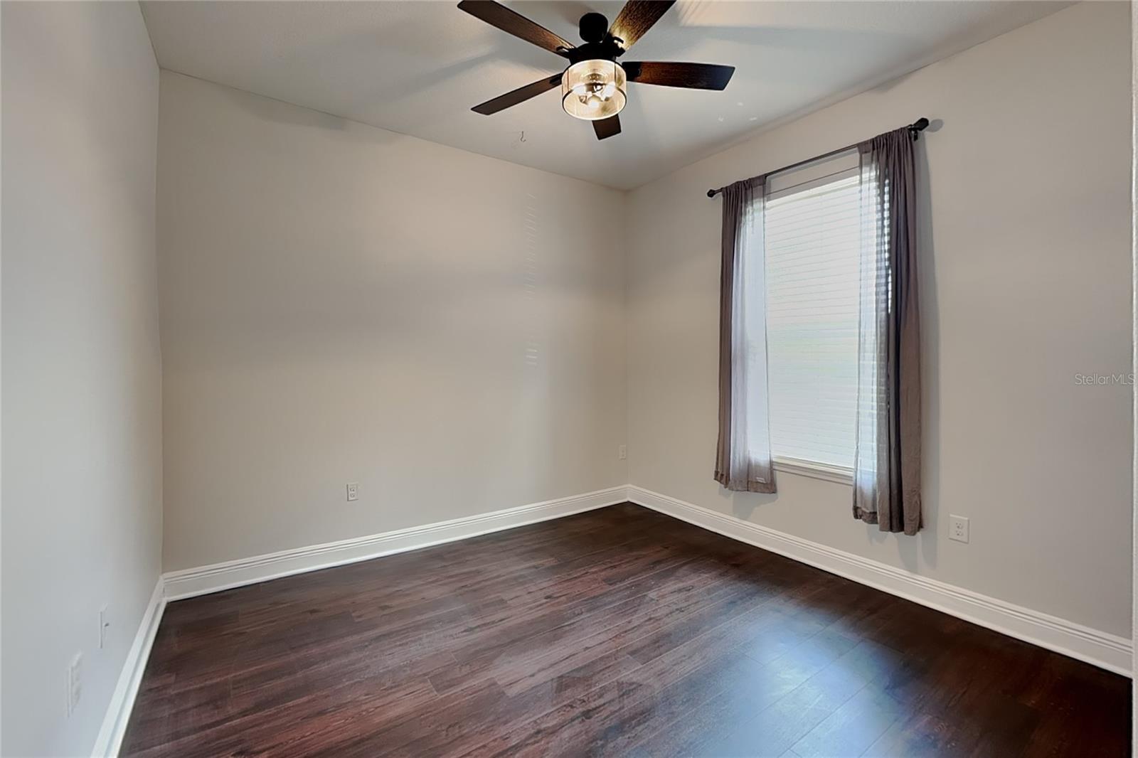 15543 Waterleigh Cove Dr Property Photo 12