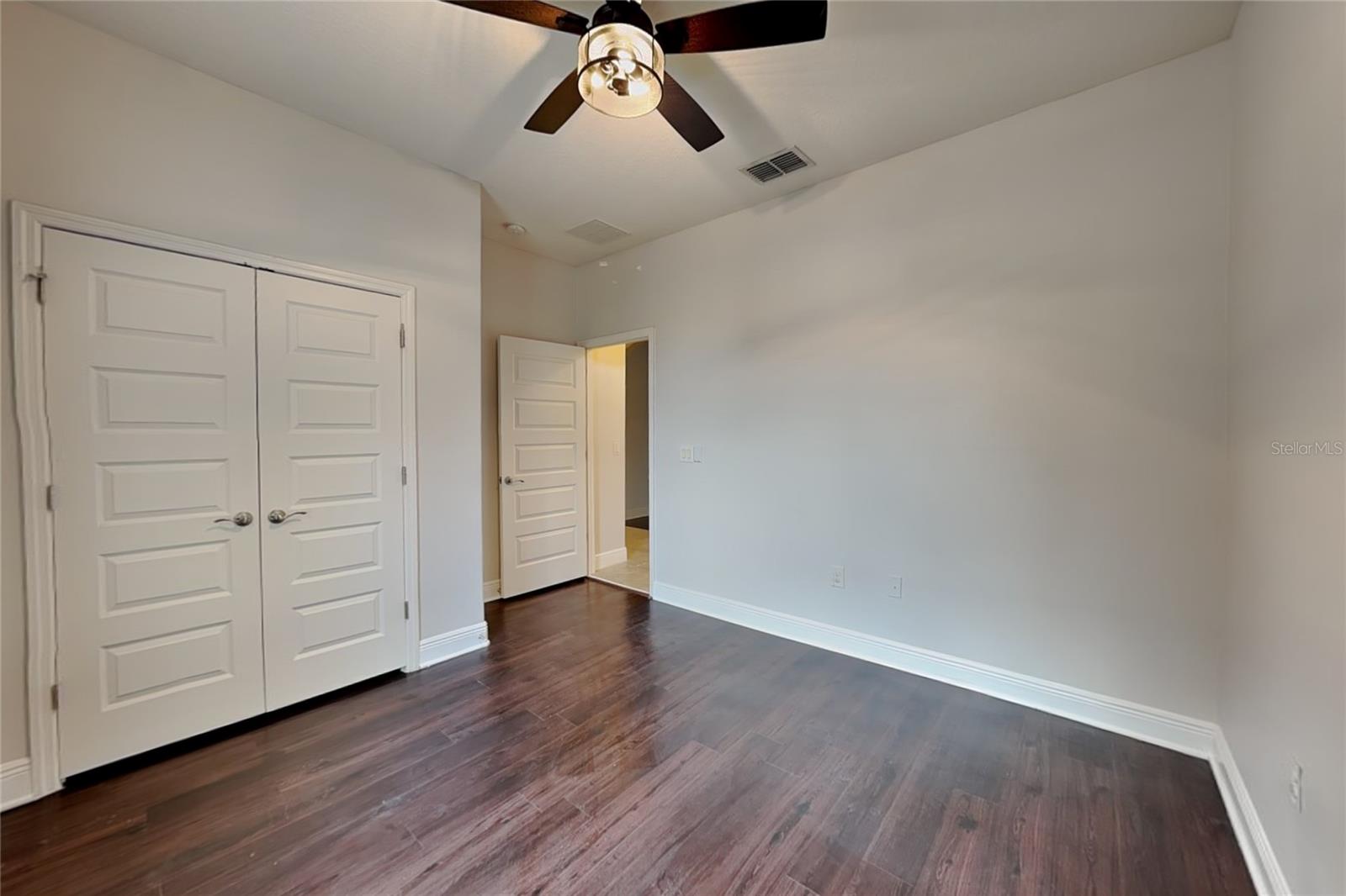 15543 Waterleigh Cove Dr Property Photo 13