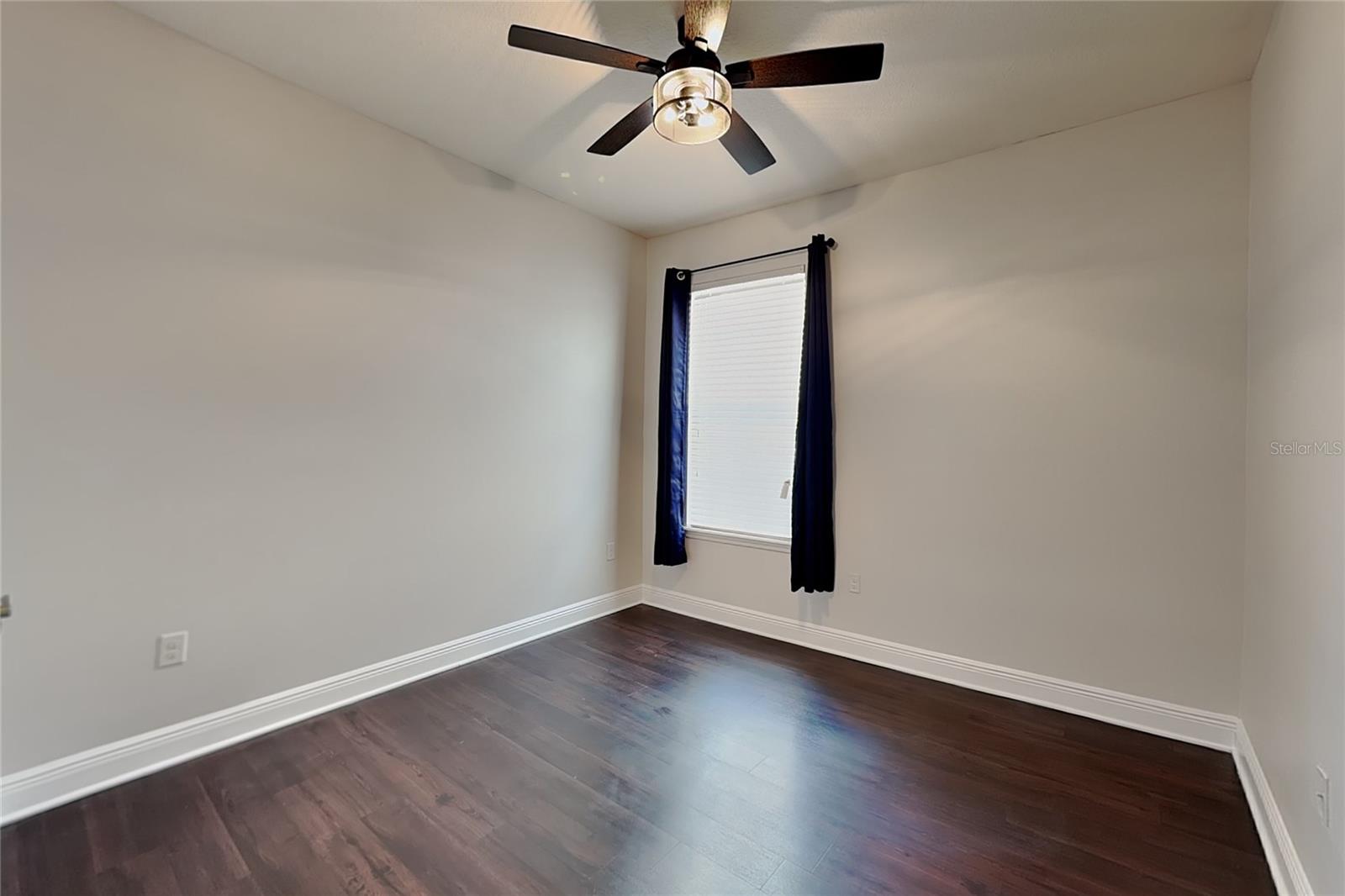 15543 Waterleigh Cove Dr Property Photo 14