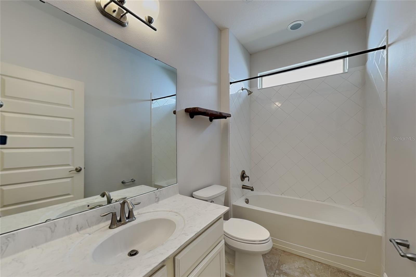 15543 Waterleigh Cove Dr Property Photo 16