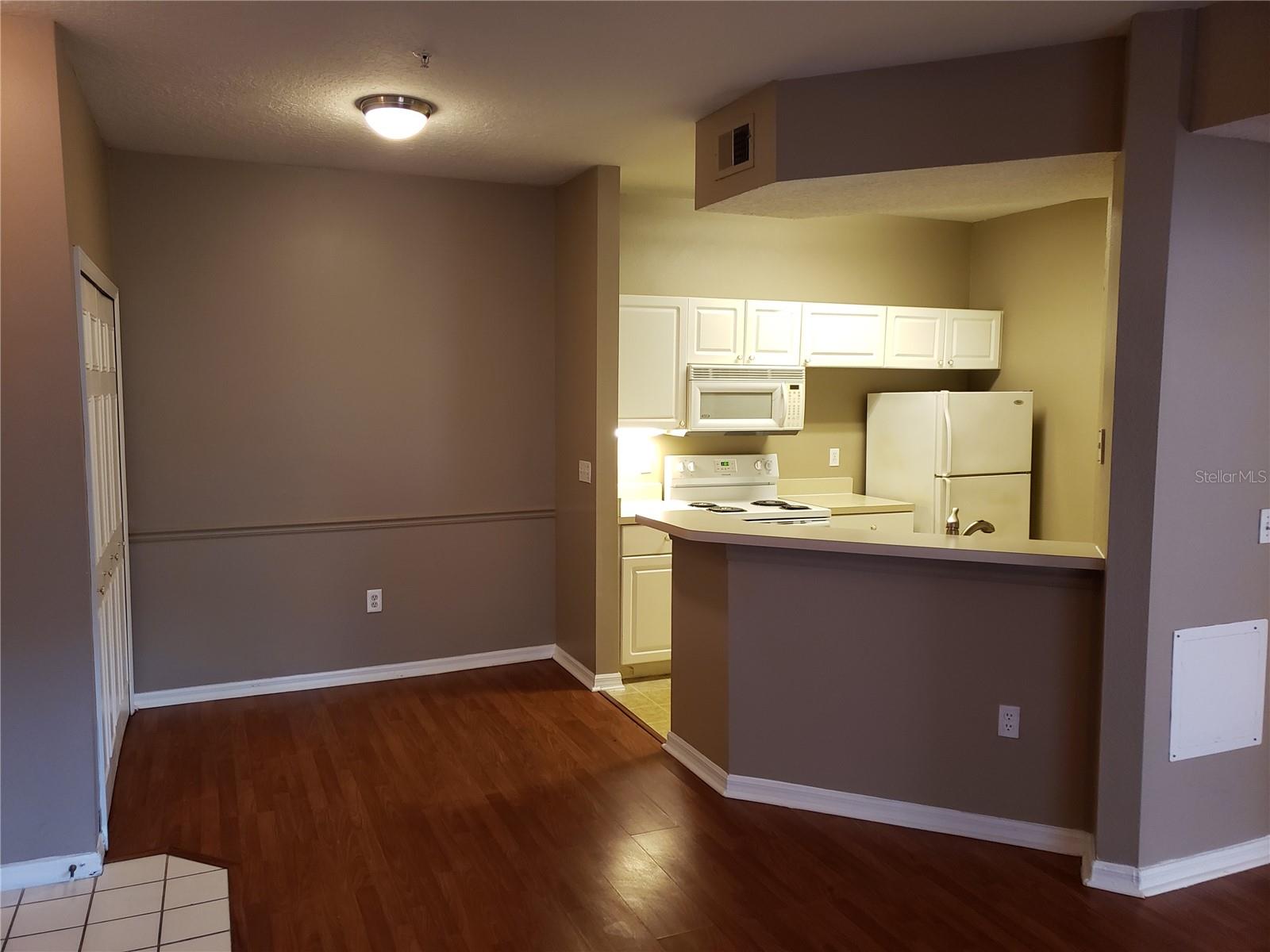 5500 Metrowest Blvd #14-111 Property Photo 11
